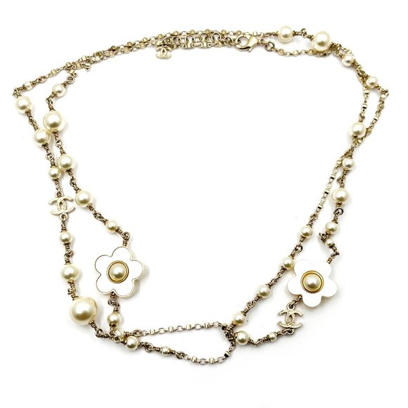 Chanel Gold CC Gold Frame White Flower Pearl Long Necklace - Picture 1 of 4